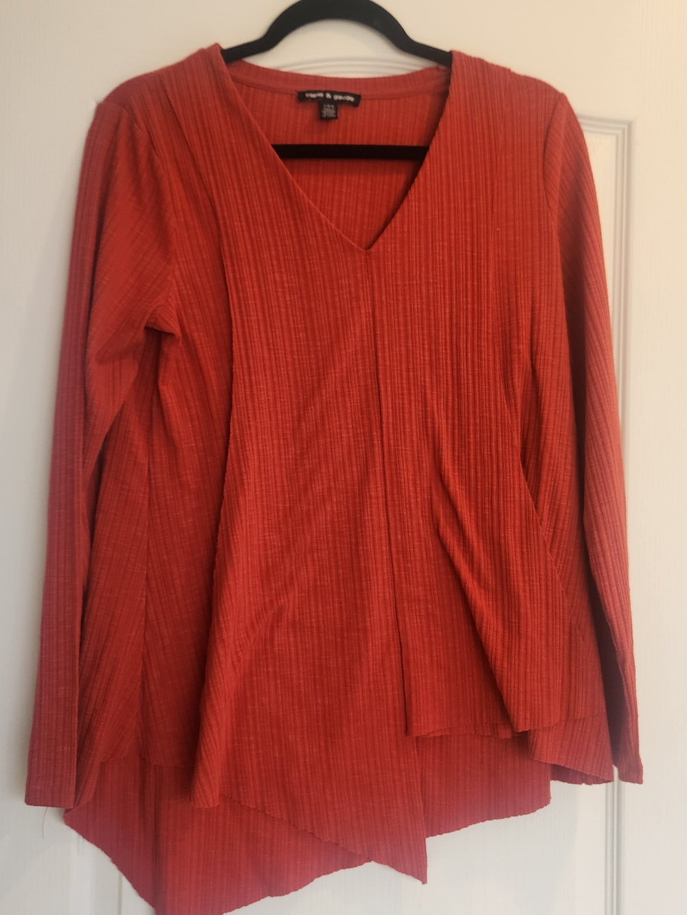 Cable & Gauge Rust V-Neck Long Sleeve Ribbed Top L Euc
